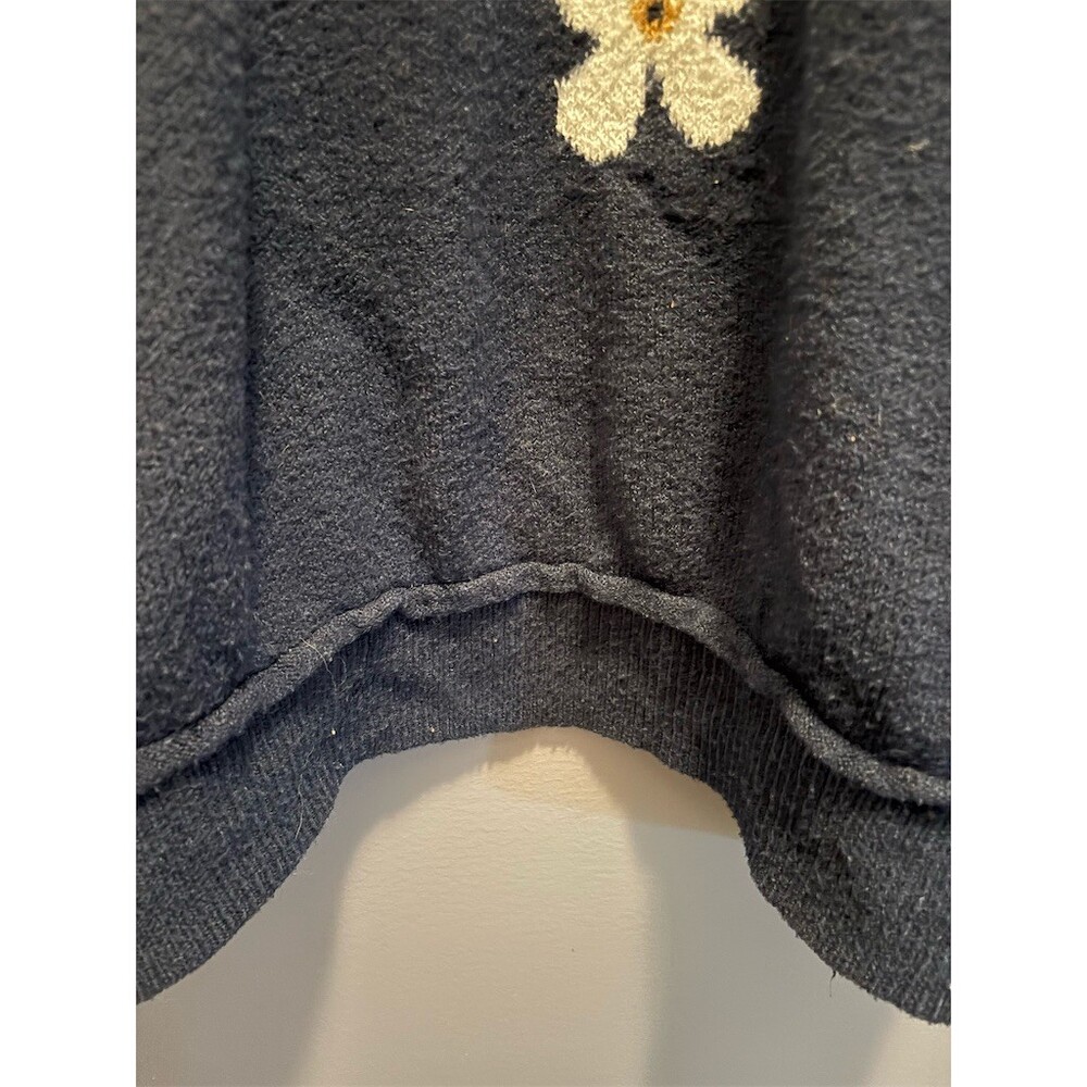 Love & Whimsy Los Angeles Sweater Womens Plus 1X Navy Daisy Floral - Picture 2 of 6